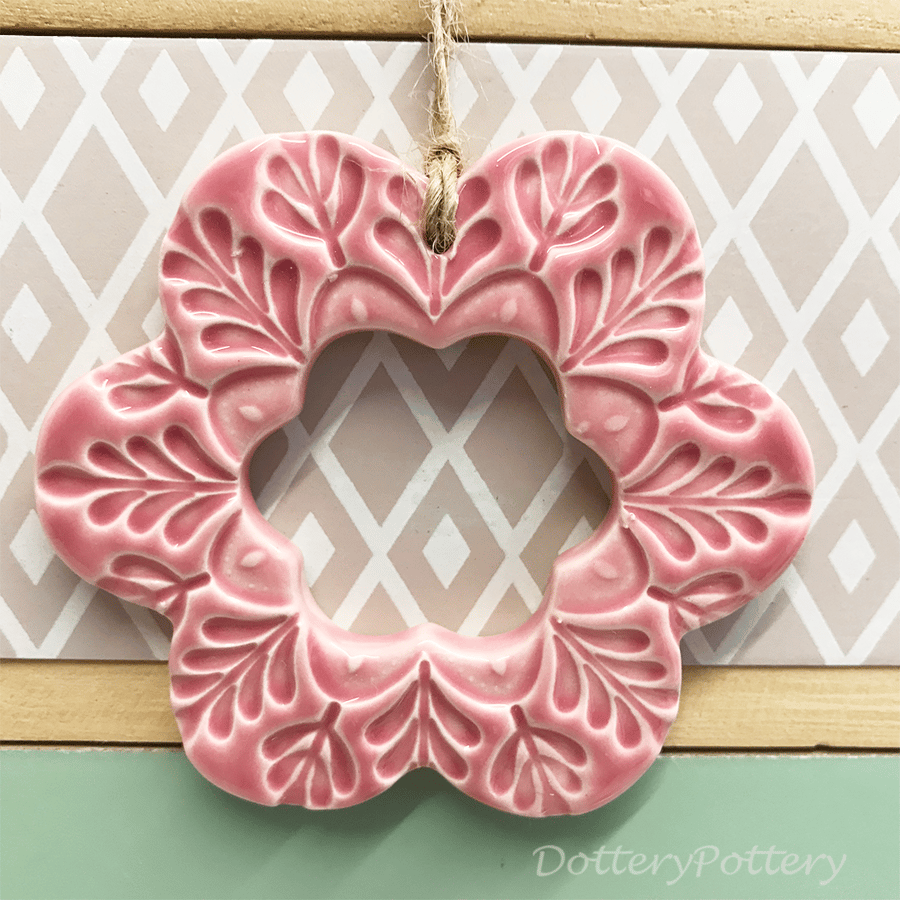 Retro bright Ceramic flower decoration pink