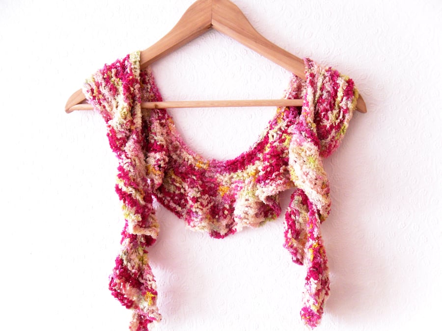 Feminine Pink chenille ruffle scarf - Folksy