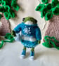 Lizzy the Miniature Frog Ornament, Poseable Dress Up Decoration, Frog in Jumper - Image 2