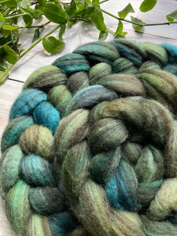 Humbug BFL Spinning fibre 100g Midwinter