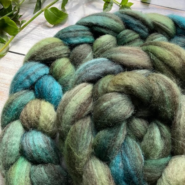Humbug BFL Spinning fibre 100g Midwinter