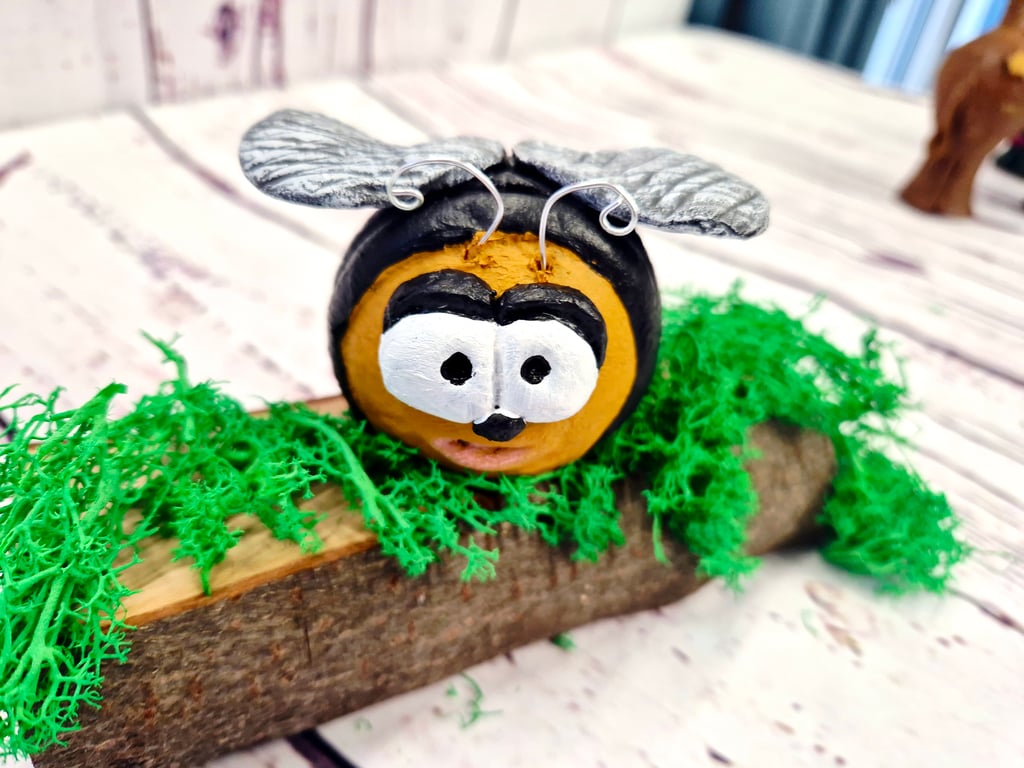 Buzzy Little Bee - Little Wonders Range