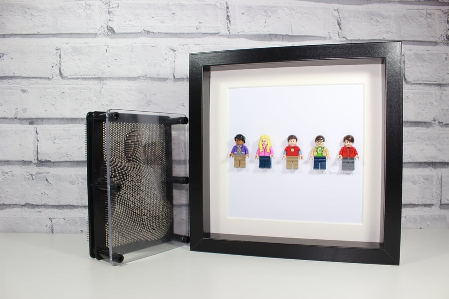 THE BIG BANG THEORY FRAMED LEGO MINIFIGURES AWESOME ART