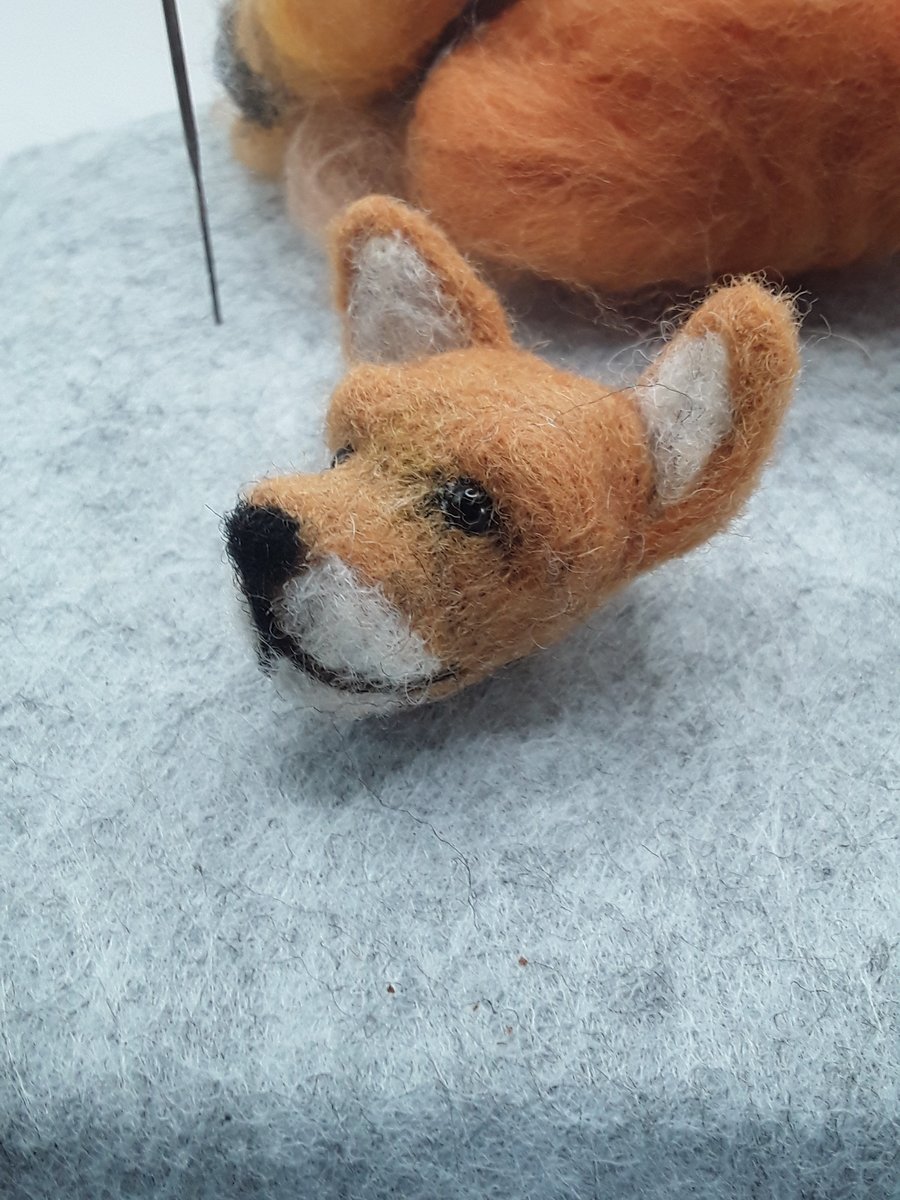 Needle Felted Fox Brooch 