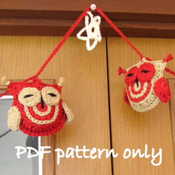 Cheeky crochet owl bunting pattern.  Use to make keyring, or single hanging owl.