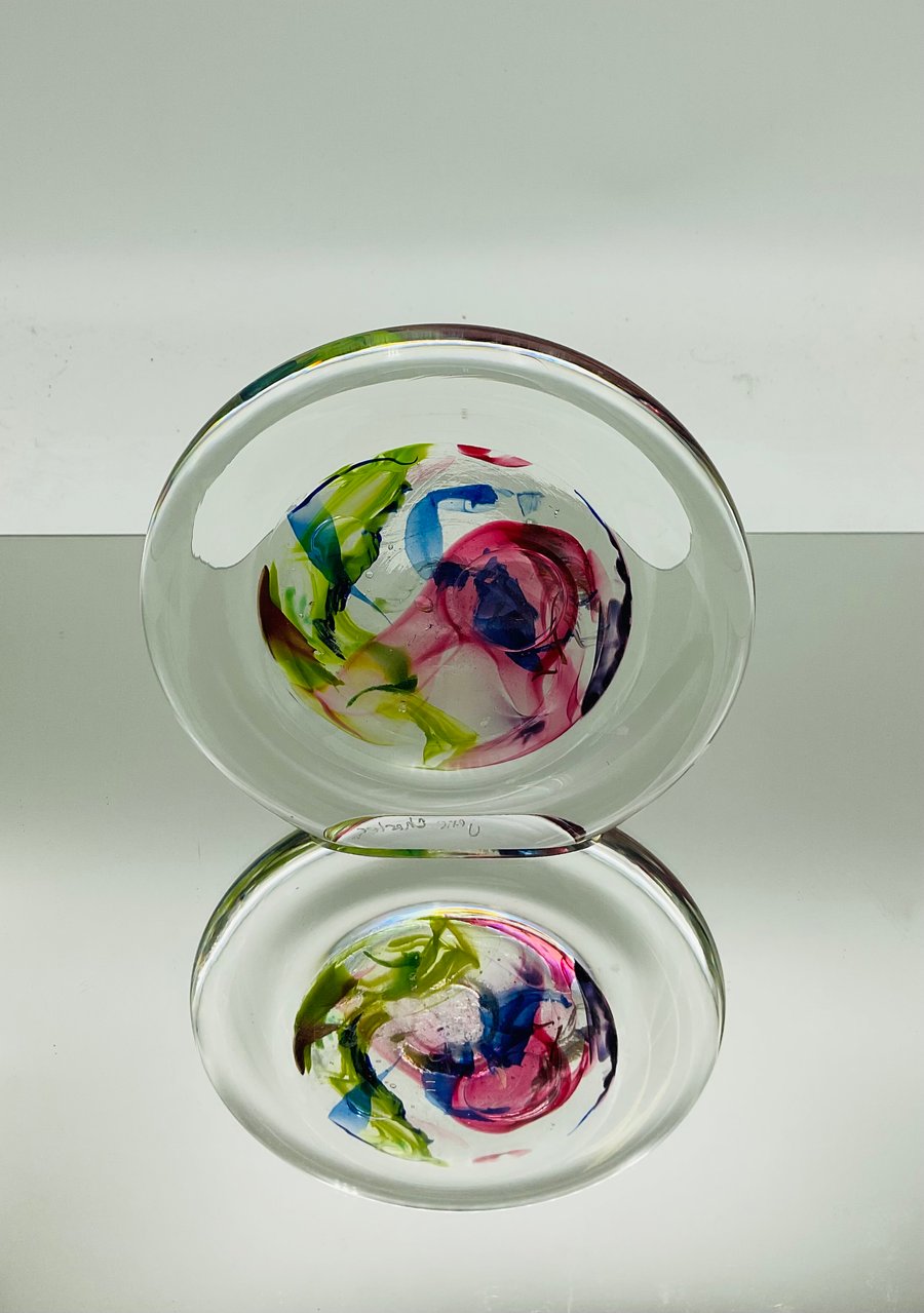 Upright Cosmos Weight