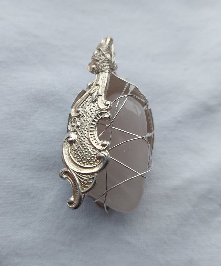 Unique handcrafted pendant with Rose Quartz stone.