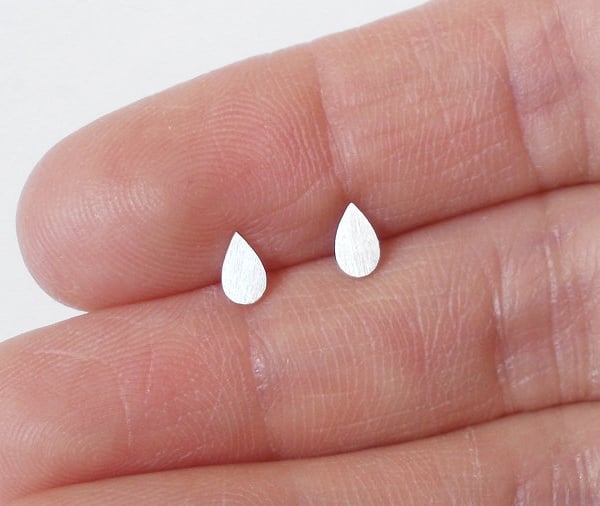 tiny raindrop teardrop ear studs in sterling silver