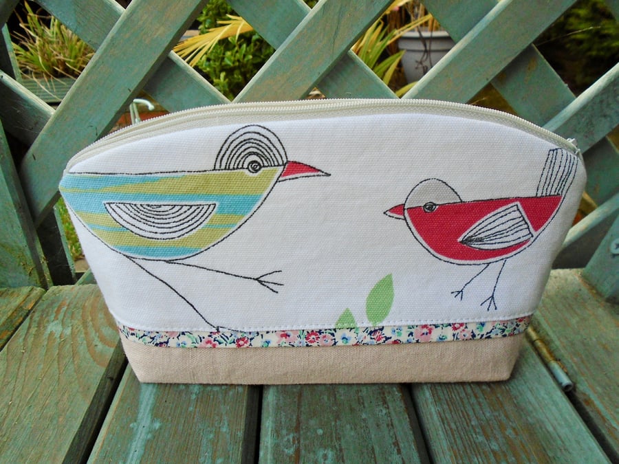 Clearance bargain - Cotton Bird Make Up Bag 
