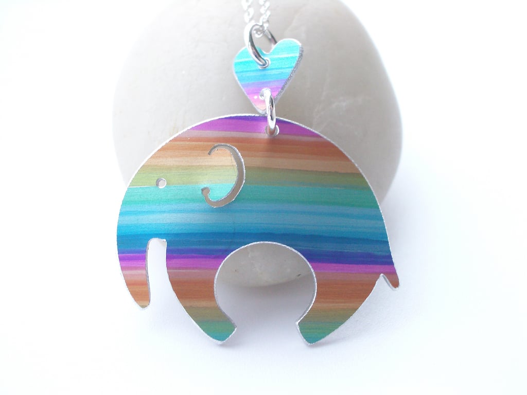 Elephant pendant necklace in rainbow stripes with heart