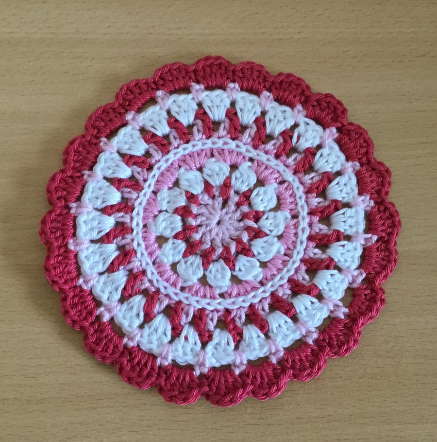 Crochet Mandala Table Mat in Pink and White