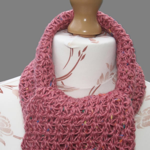 Rich Pretty Pink Crochet Scarf