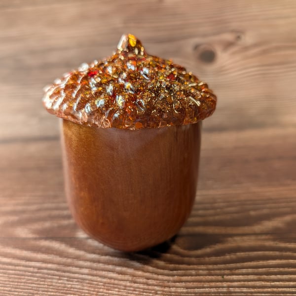 Handmade Resin Acorn Jar Autumn Leaves