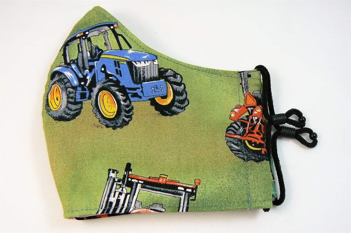 face mask with removable nose wire, filter pocket and adjustable elastic 