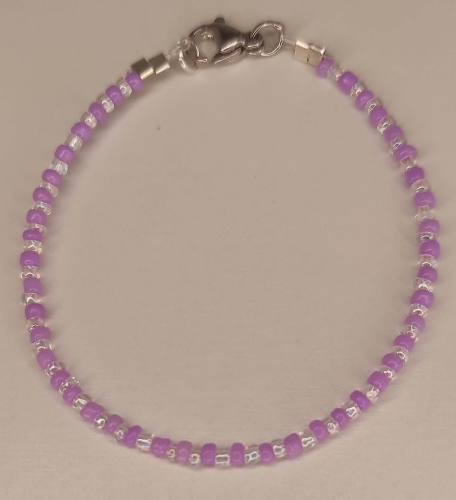 Lilac and Transparent Beaded Bracelet