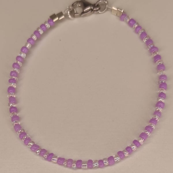 Lilac and Transparent Beaded Bracelet