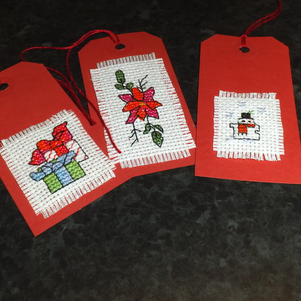 CROSS STITCHED CHRISTMAS TAGS