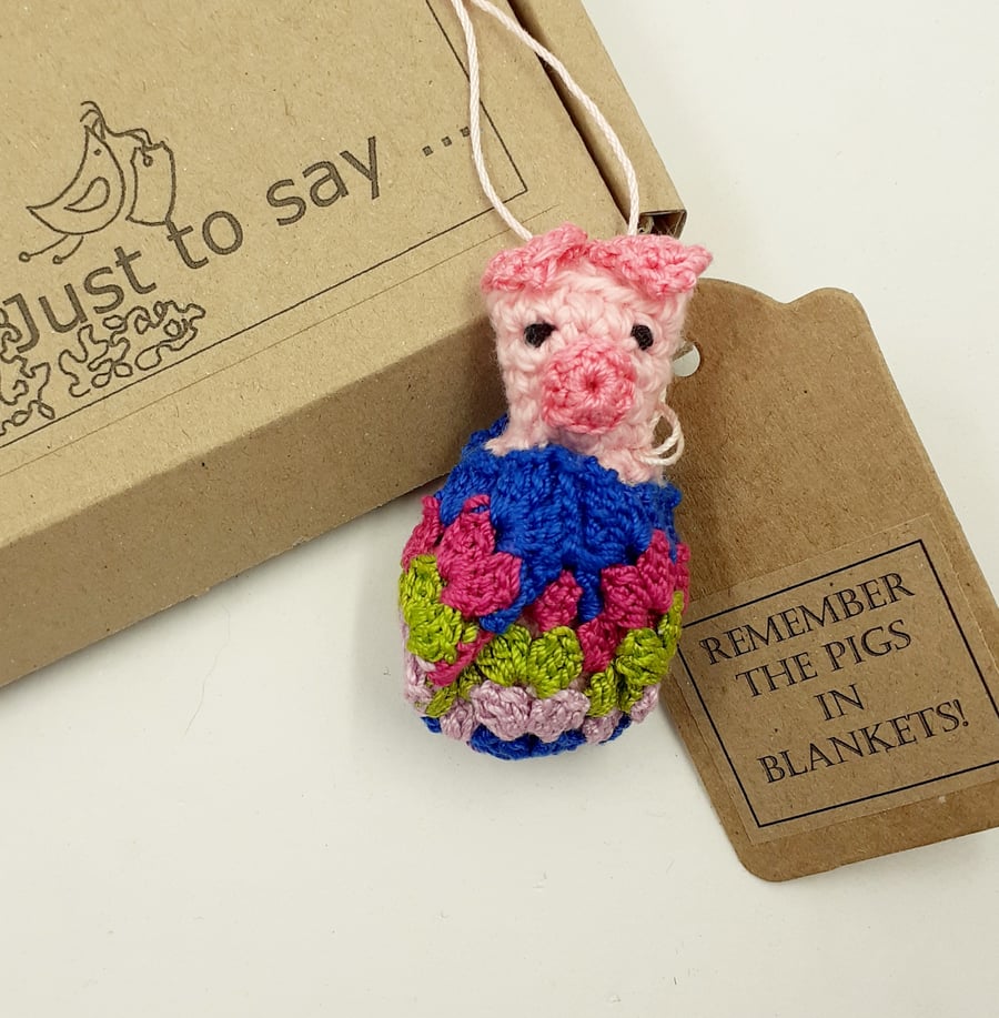 Crochet Pig in Blanket- Alternative to a Greetings Card 