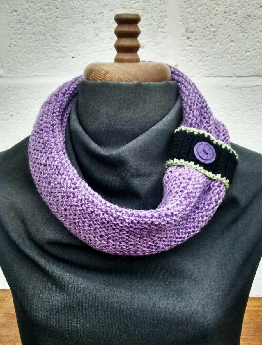 Cowl with Button