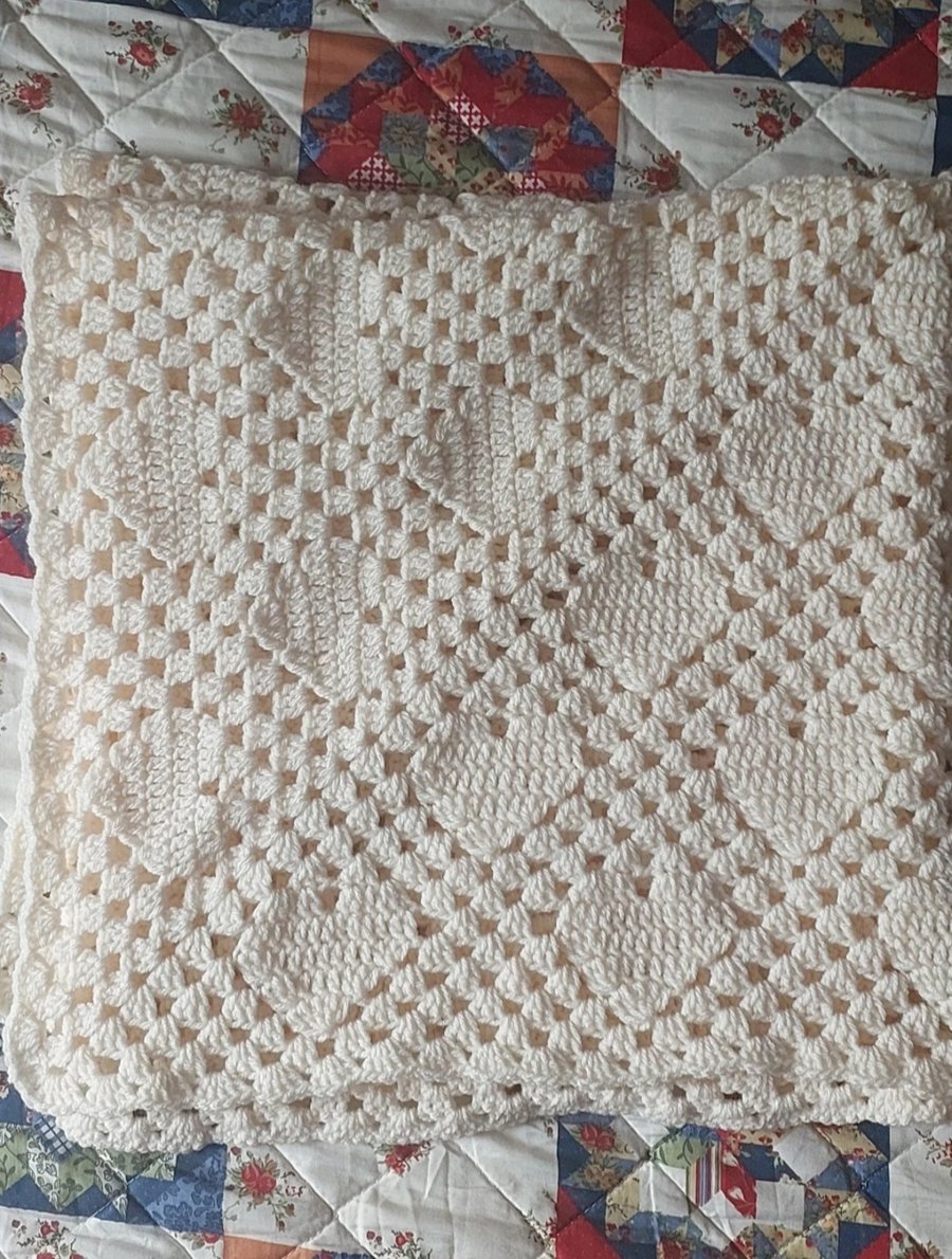 Crochet hearts baby Blanket 