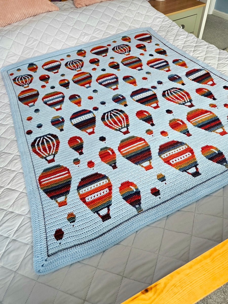 Crochet hot air balloon blanket