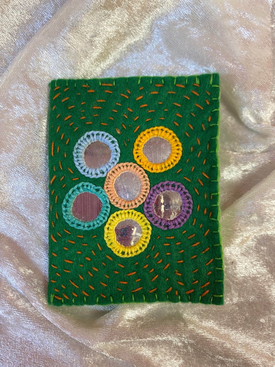 Needle Case - Felt hand sewing case with shisha embroidery