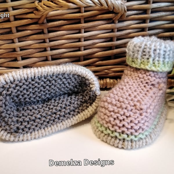 Baby Girl's Hand Knitted Booties 3-6 months size 