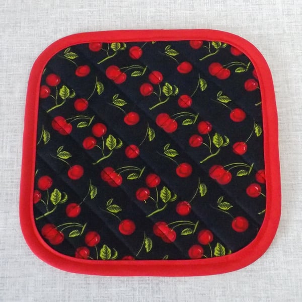 Pot holder, pan holder, quilted, red cherries