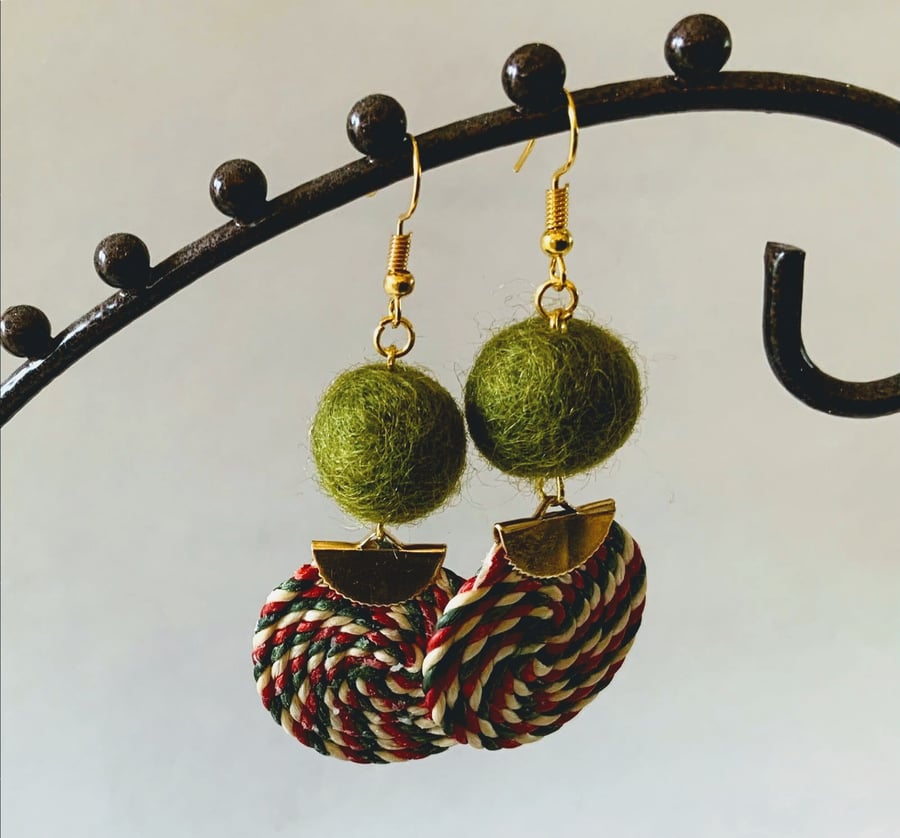  Merino wool ball and spiral earrings
