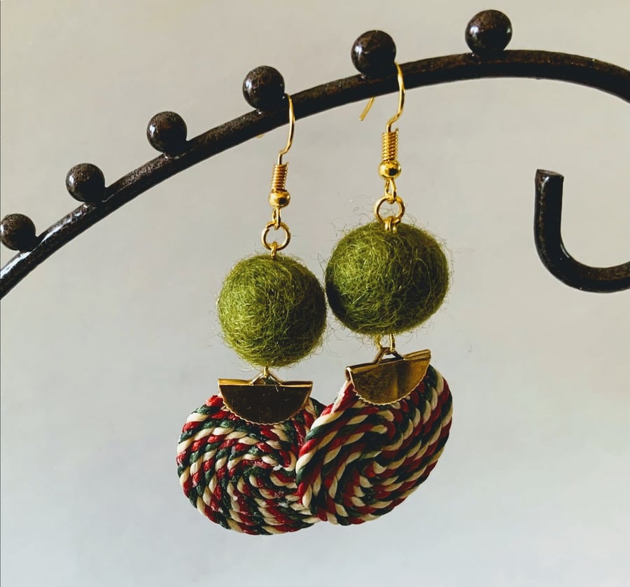  Merino wool ball and spiral earrings