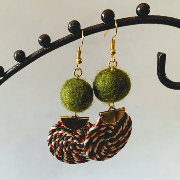  Merino wool ball and spiral earrings