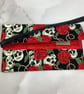 Skulls and roses fabric brush roll, Gothic pencil wrap, Tool wrap,  Handmade - Image 5