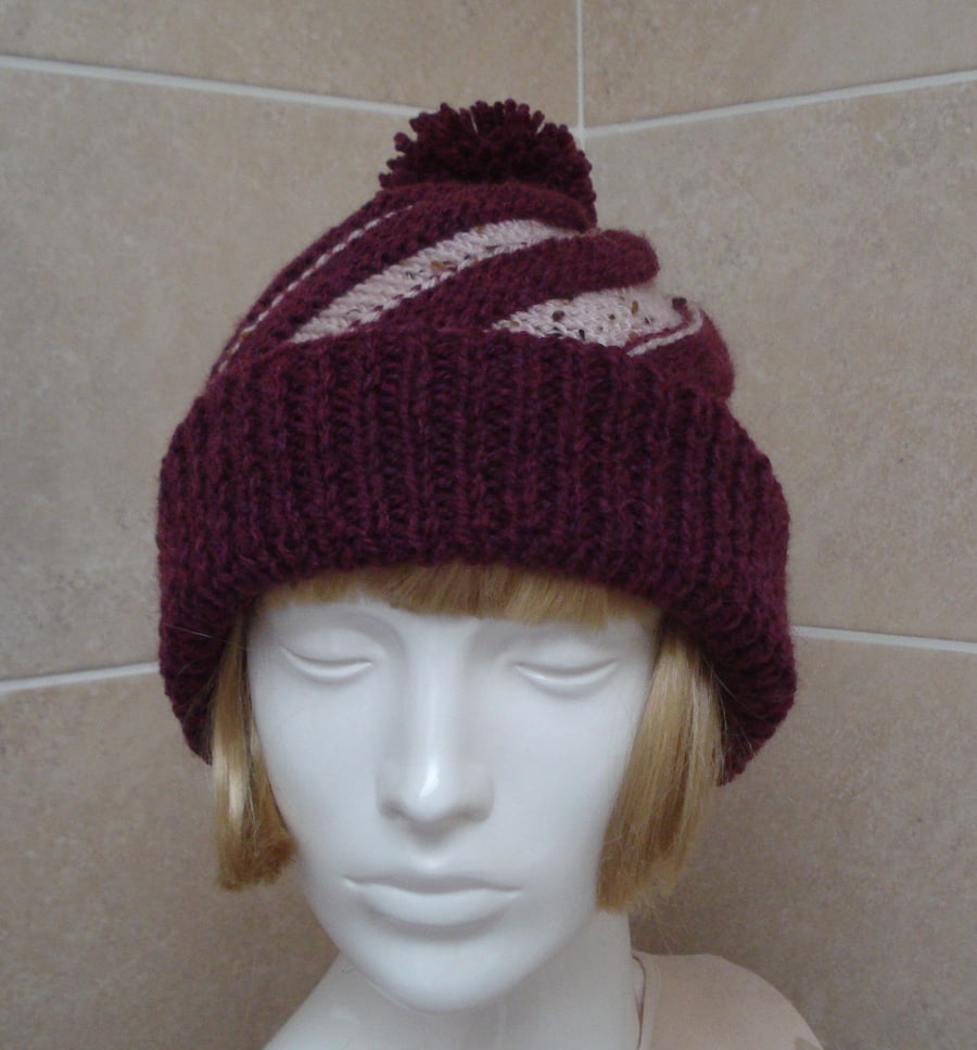 Dark Plum And Light Pink Twirly Hat For An Adult (A81)