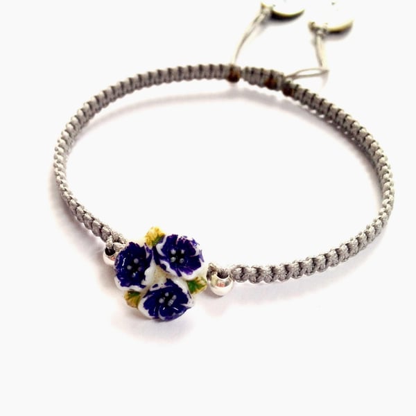 UK Free shipping - Vintage glass button,925 silver bead friendship bracelet