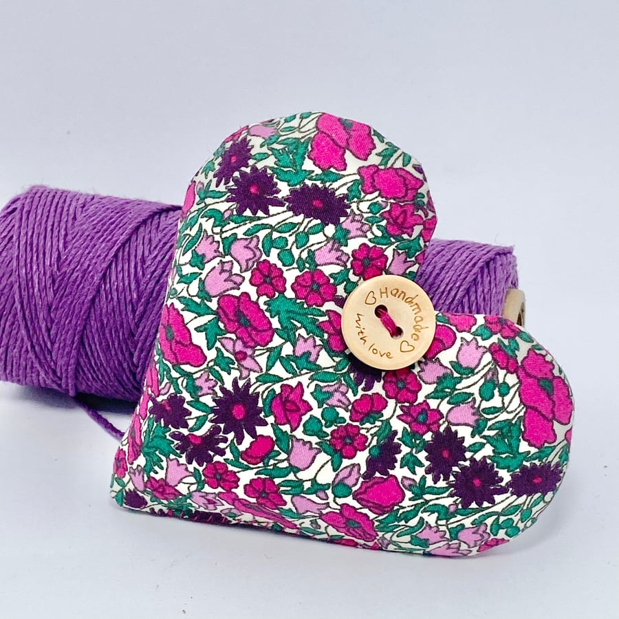LIBERTY PRINT FLORAL HEART - fuchsia pink and purple