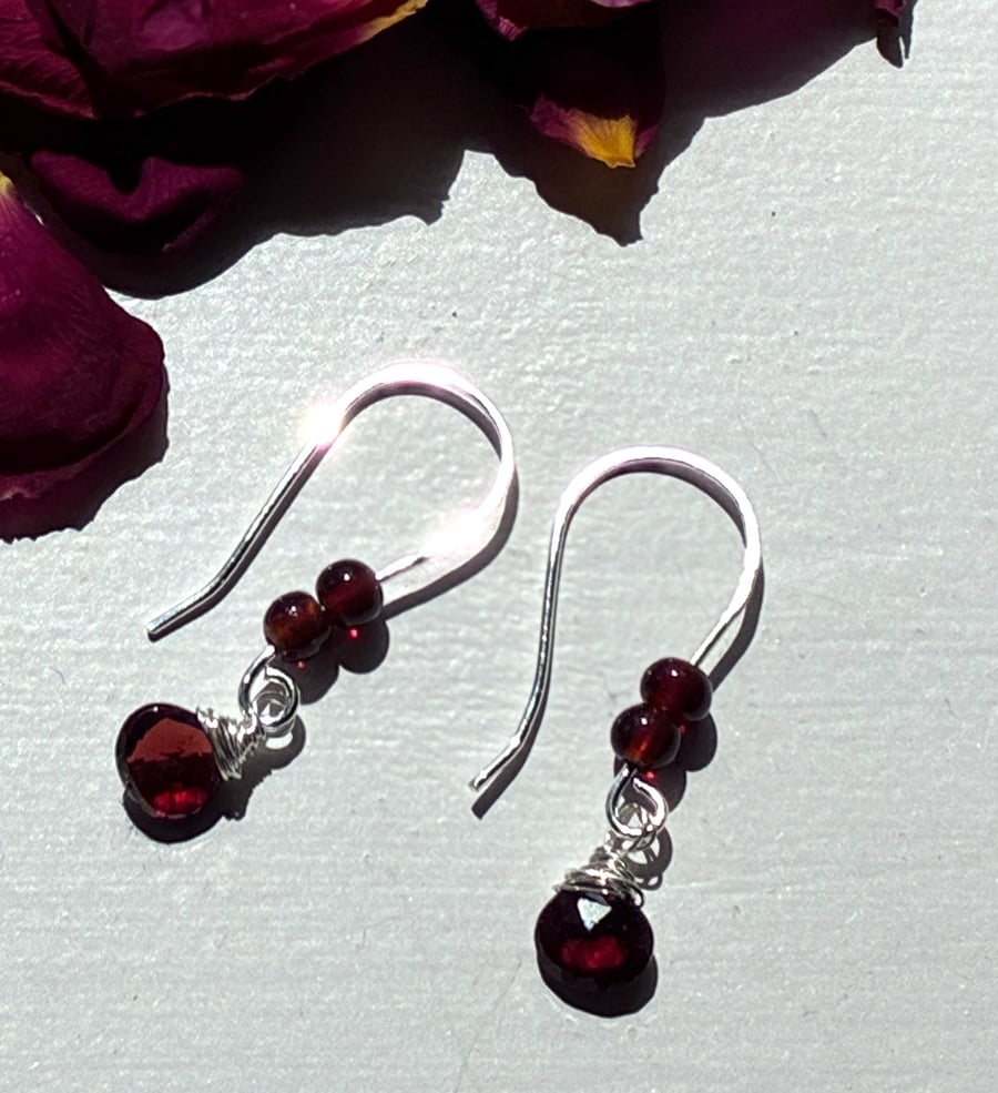 Garnet drop earrings 