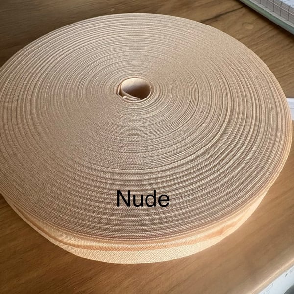 5 meters 1" (25mm) nude cotton bias binding 
