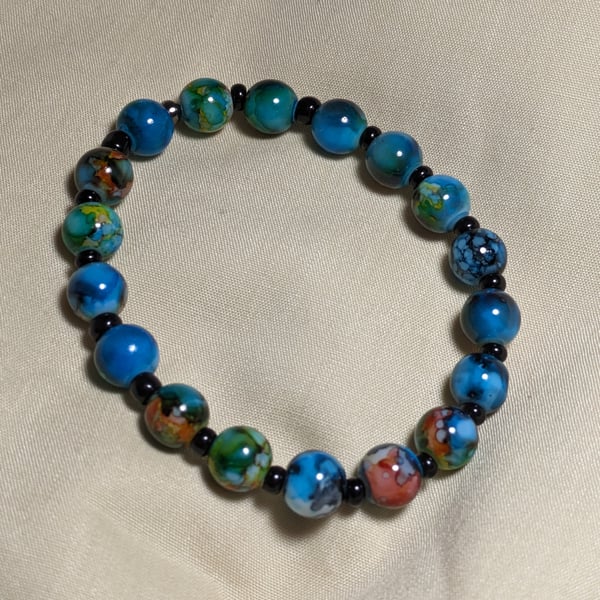 Variegated glass bead bracelet