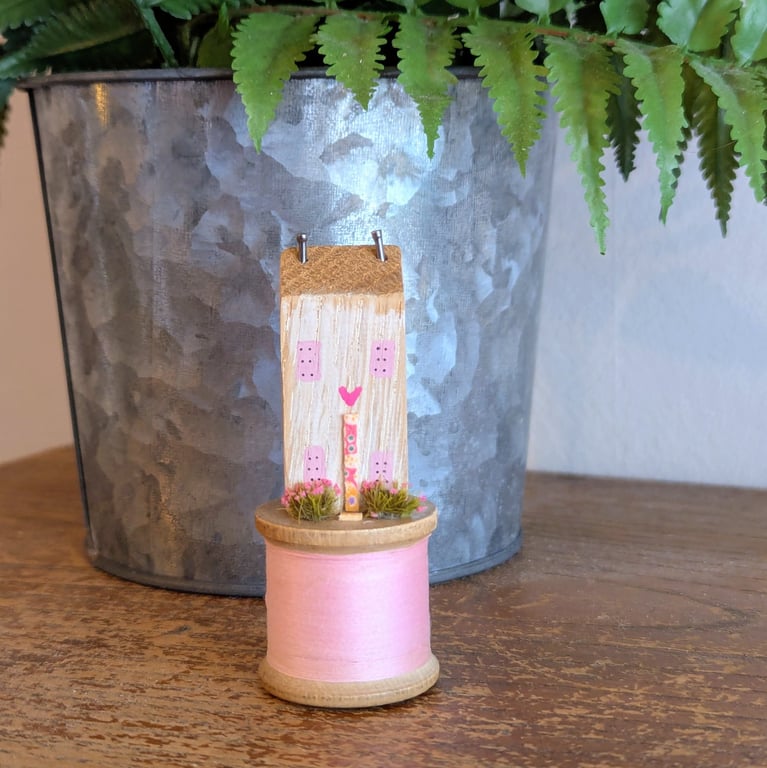 Vintage Bobbin and Handmade Tiny Oak Home Decor 