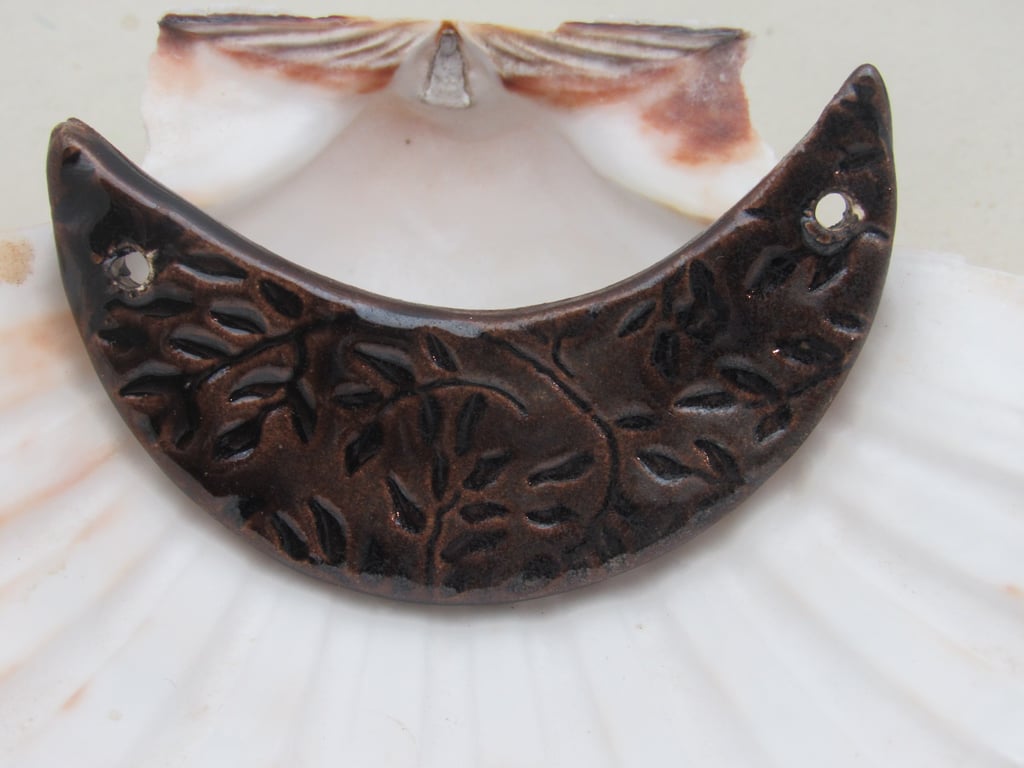 Bronze Leaf Pattern Ceramic Crescent Bib Pendant