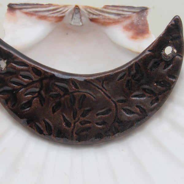 Bronze Leaf Pattern Ceramic Crescent Bib Pendant