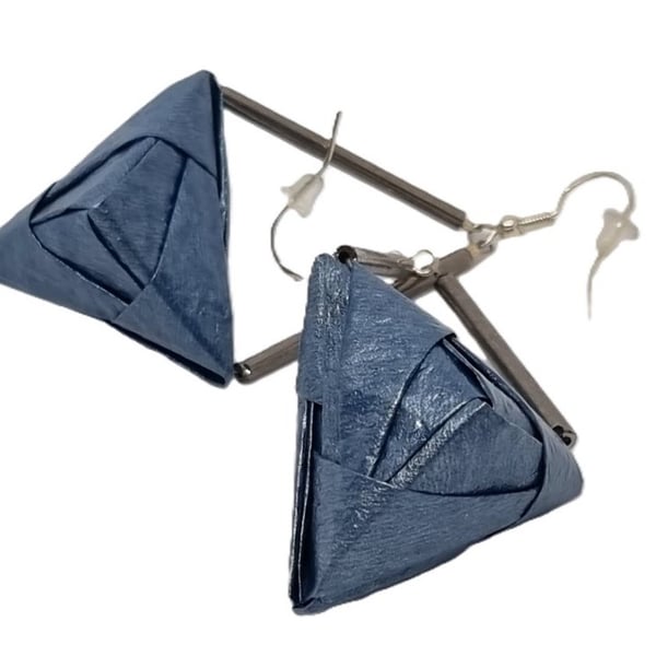 Origami pearlescent paper earrings 