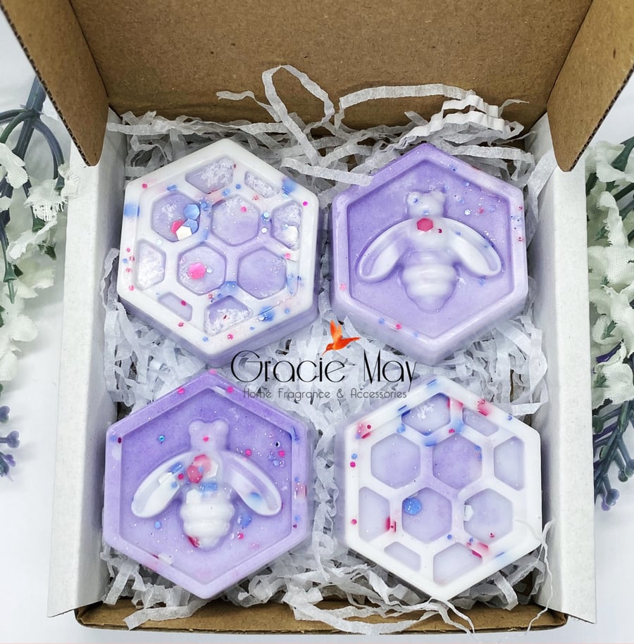  Bee themed wax melt postal box  -4 Luxury bee wax melts - vegan friendly 
