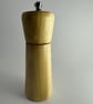 Pepper grinder and salt shaker - Image 2