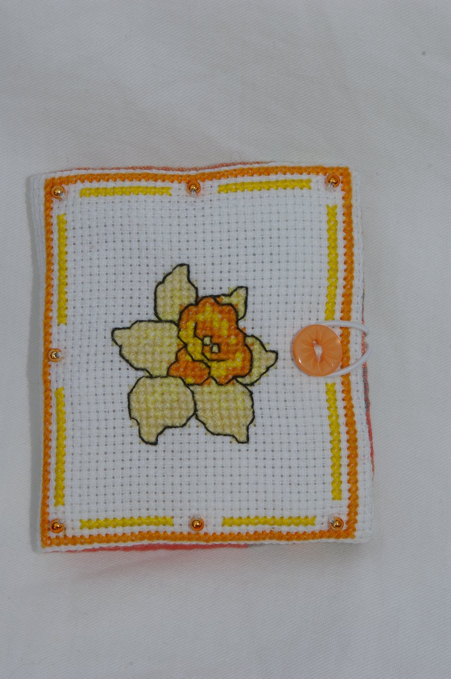 Sewing Needle Case Daffodil in Cross Stitch