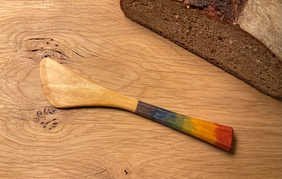 Rainbow Coloured Birch Wood Spreader