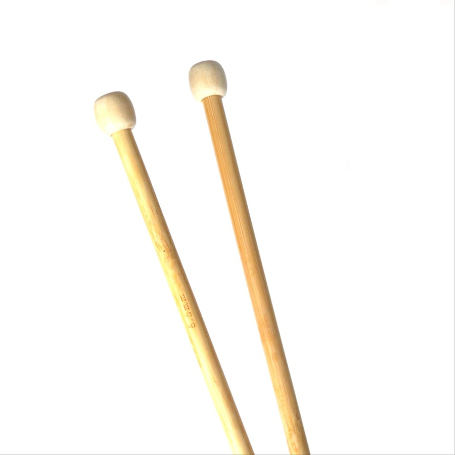 Bamboo Knitting needles 6.5mm x 35 cm long 