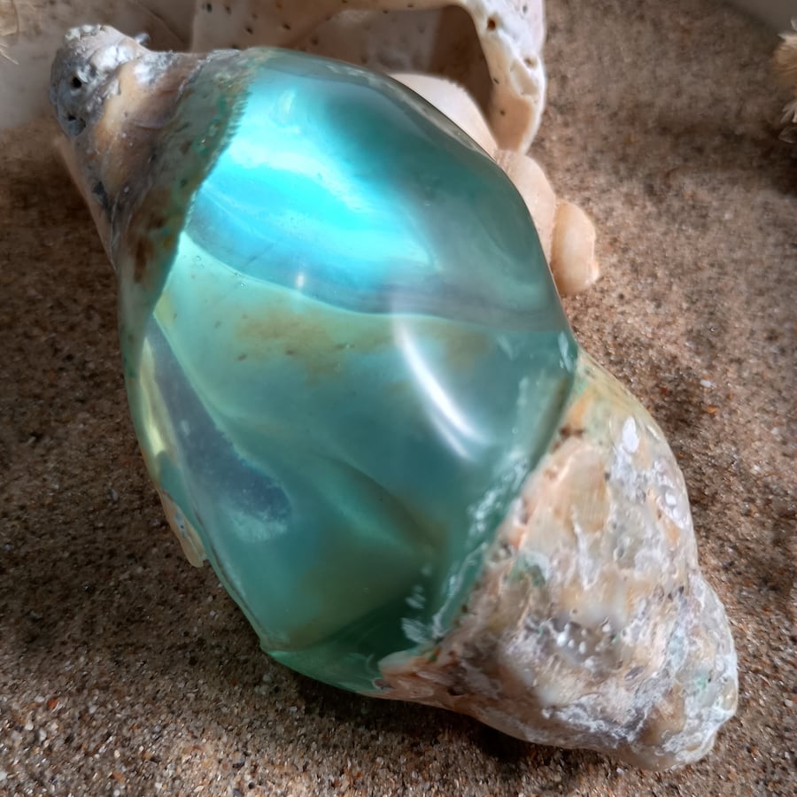 Misty Lagoon - Resin Shell Sculpture - Tides of Tranquility