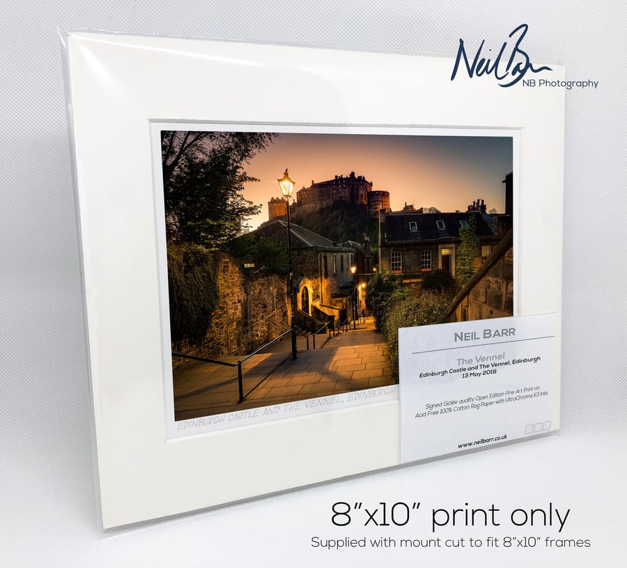 The Vennel and Edinburgh Castle Scotland - A5 (10" x 8") Unframed Print