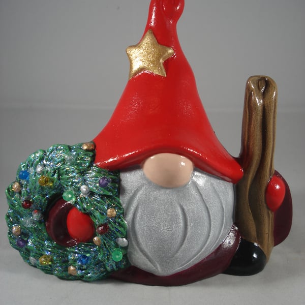 Ceramic Christmas Xmas Green Wreath Red Gnome Gonk Ornament Decoration.